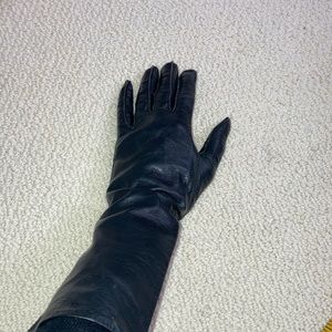 Vintage Black leather gloves size 7 1/2